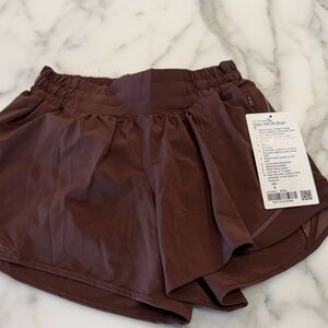 Lululemon Hotty Hot LR 4” short brown
